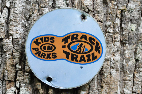 kids trail sign